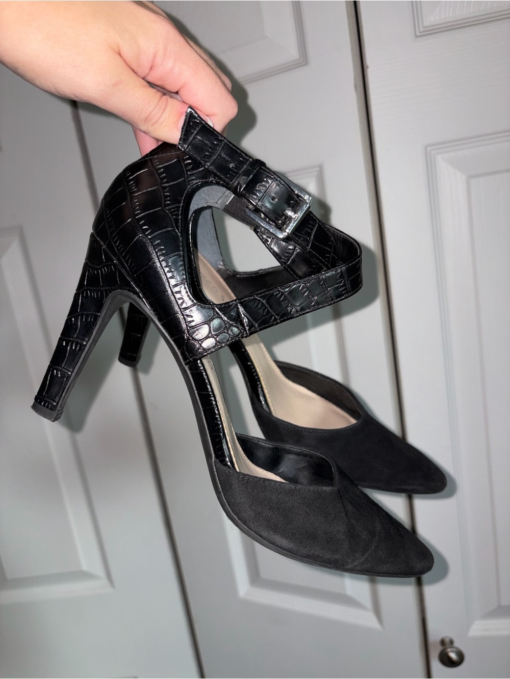 Franco Sarto Women’s Black High Heel Croc Ankle-Strap Pumps Evening Shoe